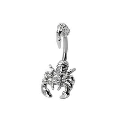 Navelpiercing met een schorpioen