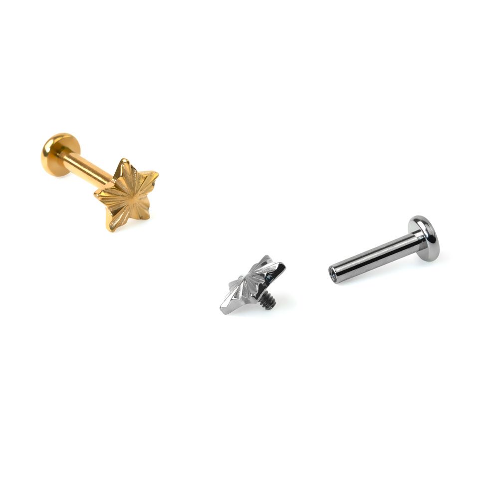 Stervormige titanium labret met patroon