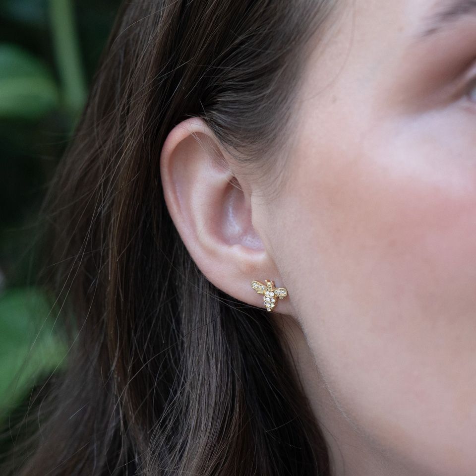 Labret met interne schroefdraad met studded bij