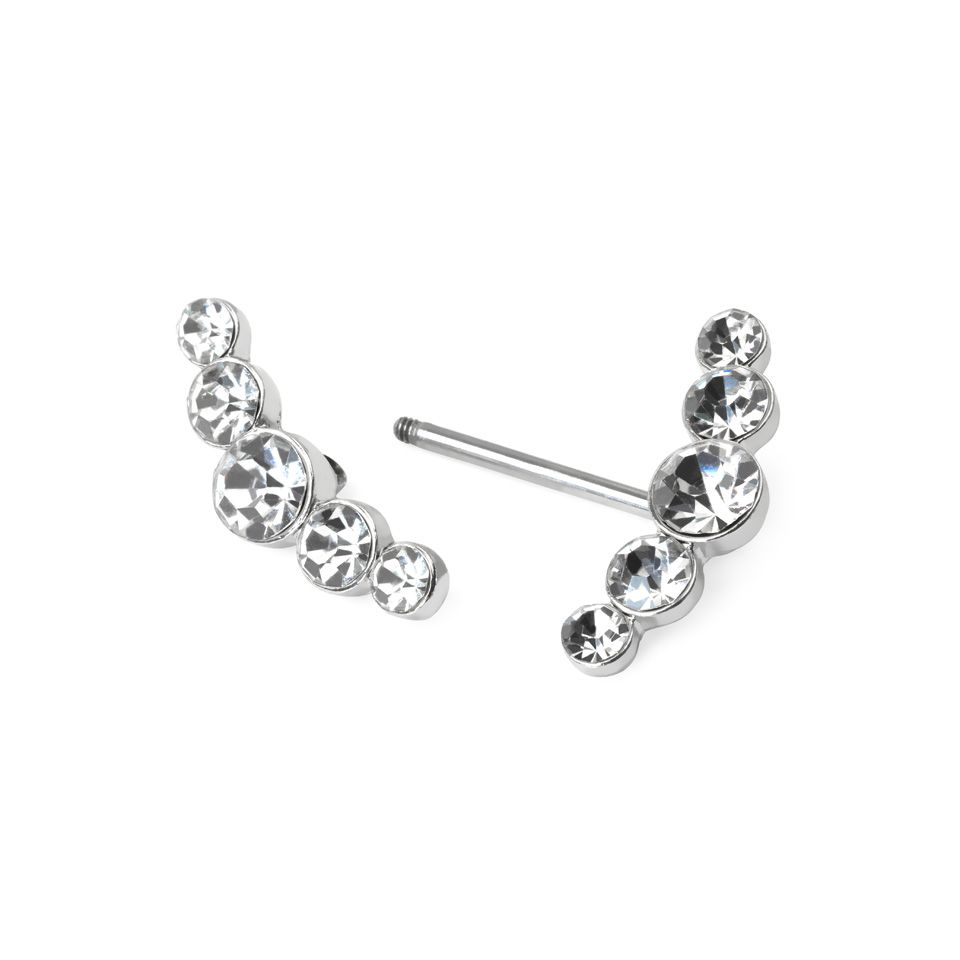 Tepelpiercing met gebogen rij stenen