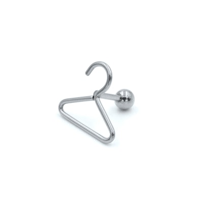 Oorpiercing met kledinghanger