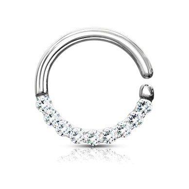 Septumpiercing met steentjes in een halve cirkel