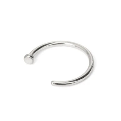 Kleine neusring in verschillende kleuren