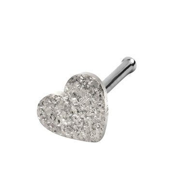 Neusstaafje met diamanten hart