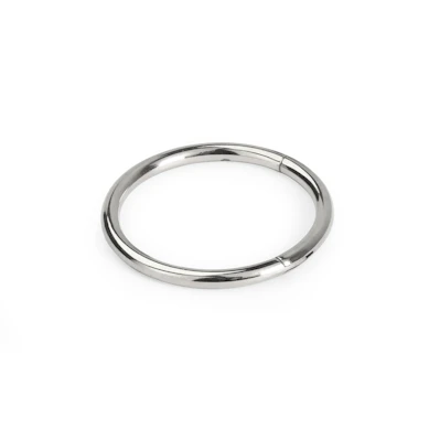 Gesloten ring met scharnier