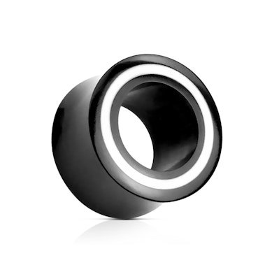 Zwarte tunnel uit hoorn met witte ring