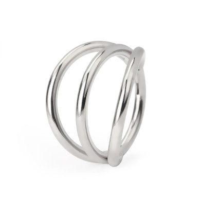 Driedubbele ring van titanium