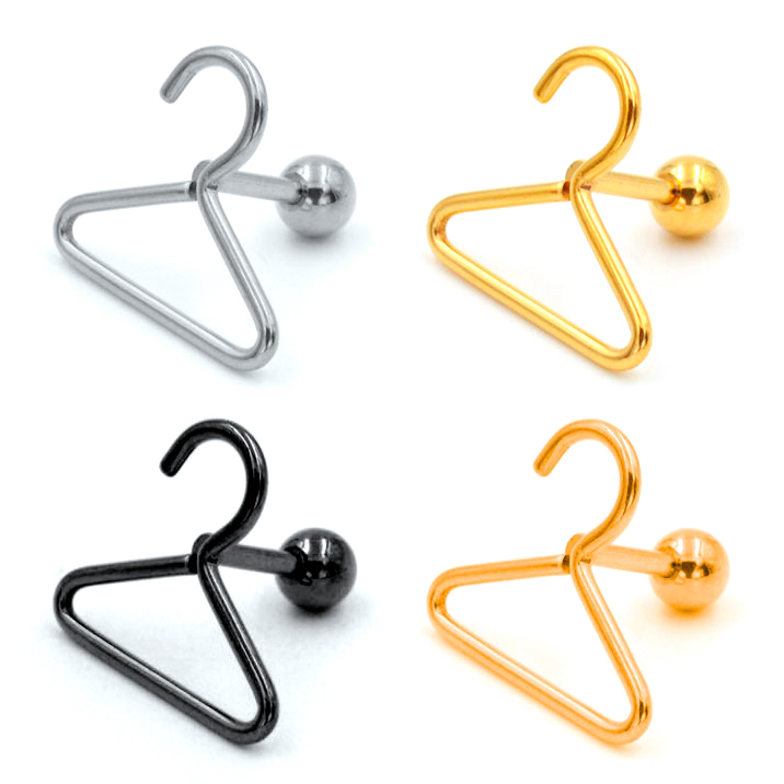 Oorpiercing met kledinghanger