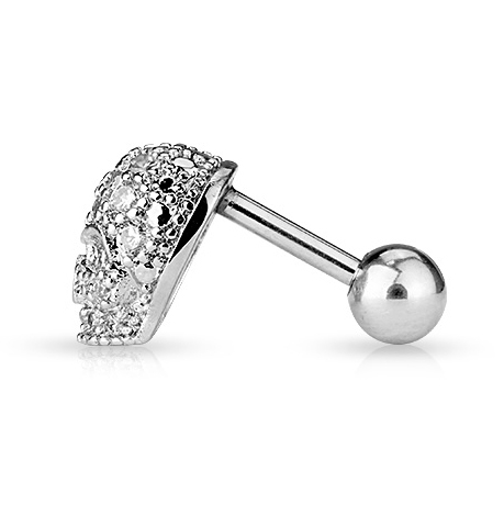 Oorpiercing met skull