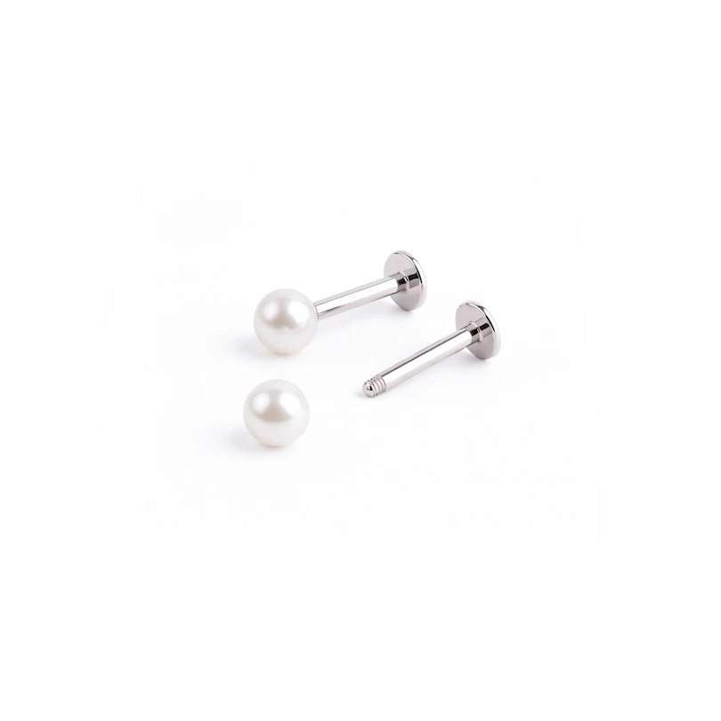 Labret met metallic balletje