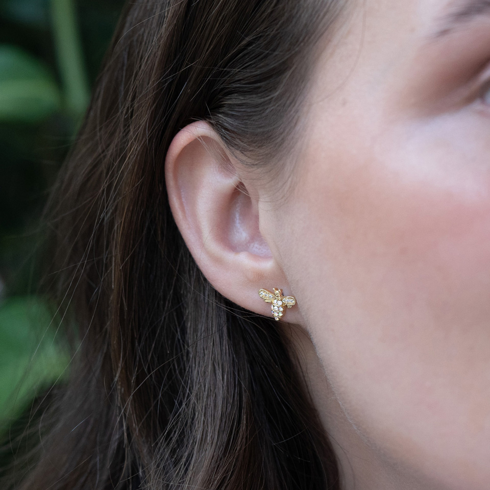Labret met interne schroefdraad met studded bij