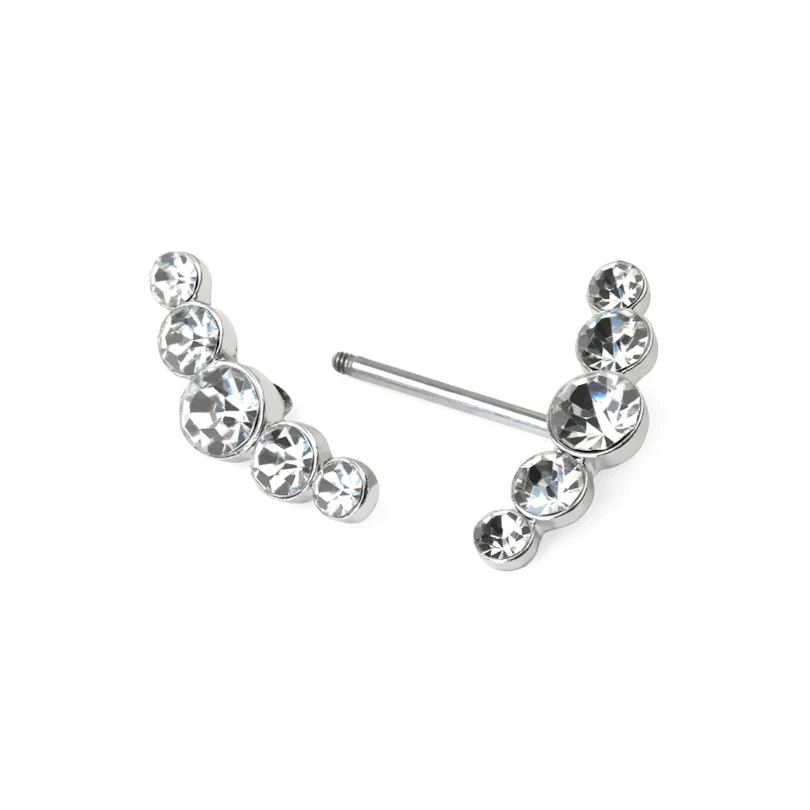 Tepelpiercing met gebogen rij stenen