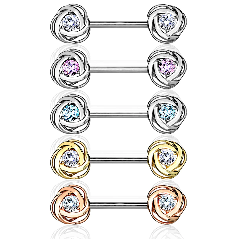 Tepelpiercing met rozen en steentjes