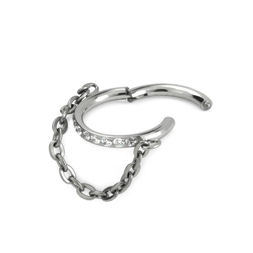 Scharnierende ring met steentjes en kettinkje