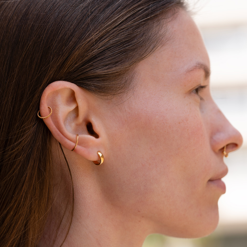 Gesloten ring met scharnier