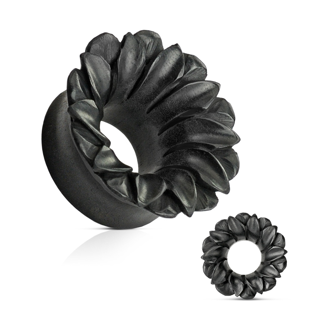 Tunnel met bloemmotief uit organisch hout