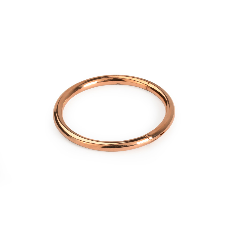 Gesloten ring met scharnier.